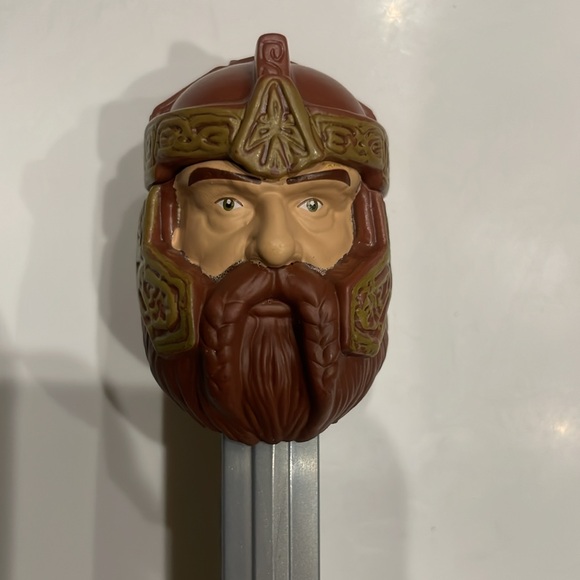 The Lord of the Rings PEZ Collectible - Gimli (Brown & Silver) #B7 1117930 - Picture 6 of 16